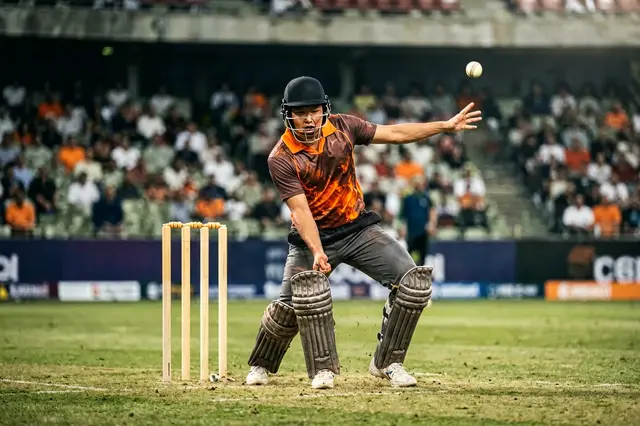 Vince's century, Baker's five takes Hampshire to another Finals Day